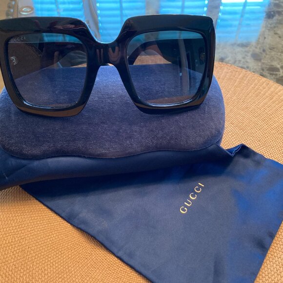Gucci Sunglasses - Picture 1 of 5